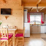 Chalet Tatry Z Jacuzzi I Sauna W Cenie - Spokojna Okolica - Swietna Dla Rodzin Z Dziecmi Lub Grupy Znajomych!